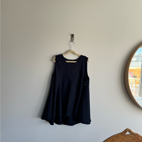 Club Monaco medium peplum navy blouse… - Picture 5 of 8